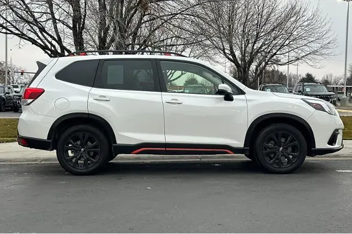 $25995 : Subaru Forester 2022 AWD Spo image 8