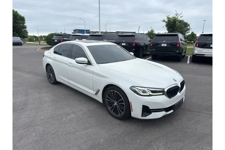 $26000 : BMW 5 Series 2022 530i 4dr S image 1