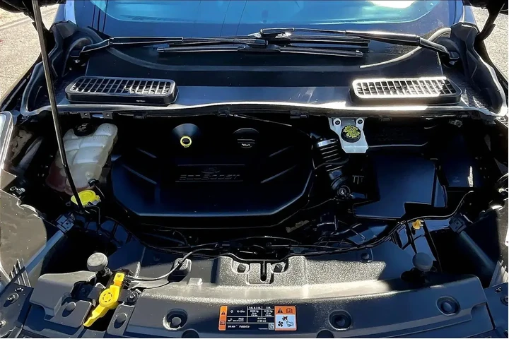 $9481 : Ford Escape 2015 AWD Titaniu image 10