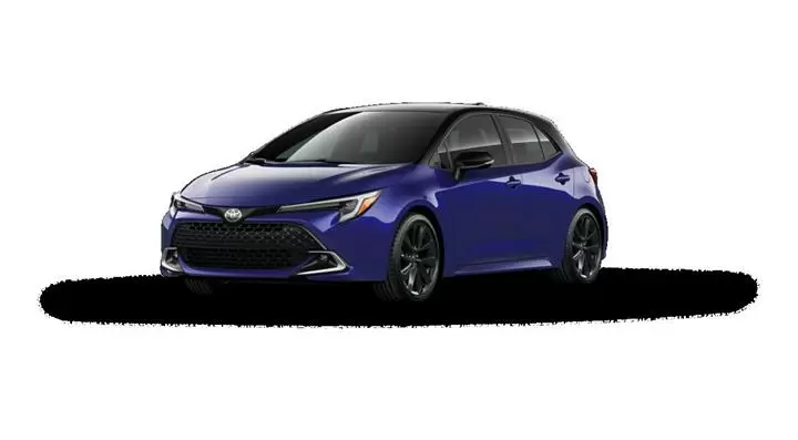 $29178 : Corolla Hatchback XSE image 1