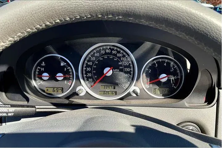 $12500 : Chrysler Crossfire 2005 Limi image 10