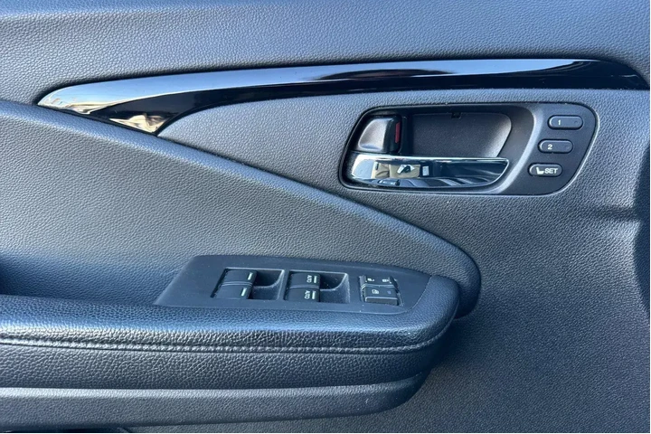 $21600 : Honda Pilot 2018 Touring 4dr image 9