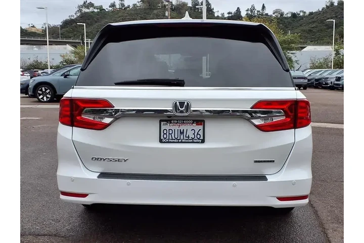 $33650 : Honda Odyssey 2020 Touring 4 image 5
