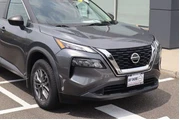 $172 : Nissan Rogue 2021 AWD S 4dr thumbnail