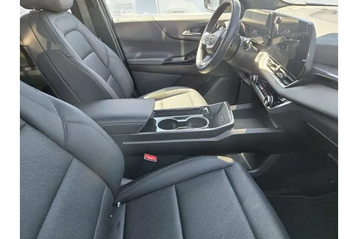 $29098 : Chevrolet Equinox 2025 LT 4d image 3