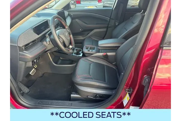 $37998 : Ford Mustang Mach-E 2025 AWD image 10