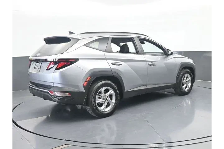 $18991 : Hyundai TUCSON 2024 SEL 4dr image 6