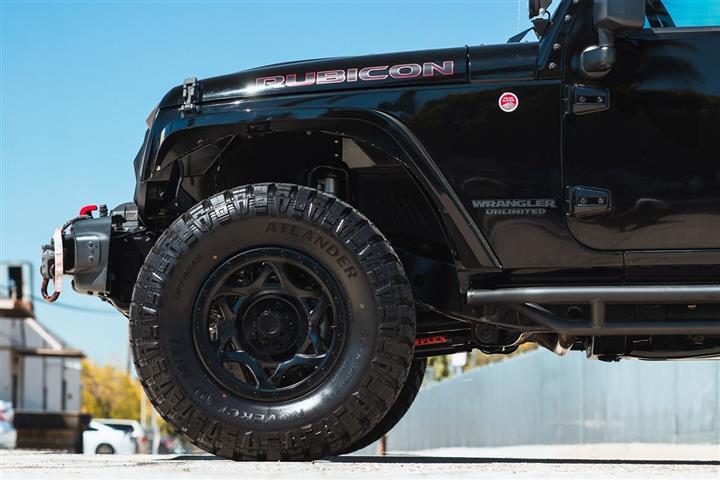 2016 Wrangler Unlimited Rubic image 4