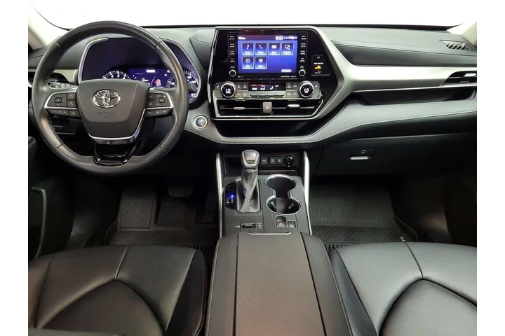$32998 : Toyota Highlander 2020 XLE 4 image 9