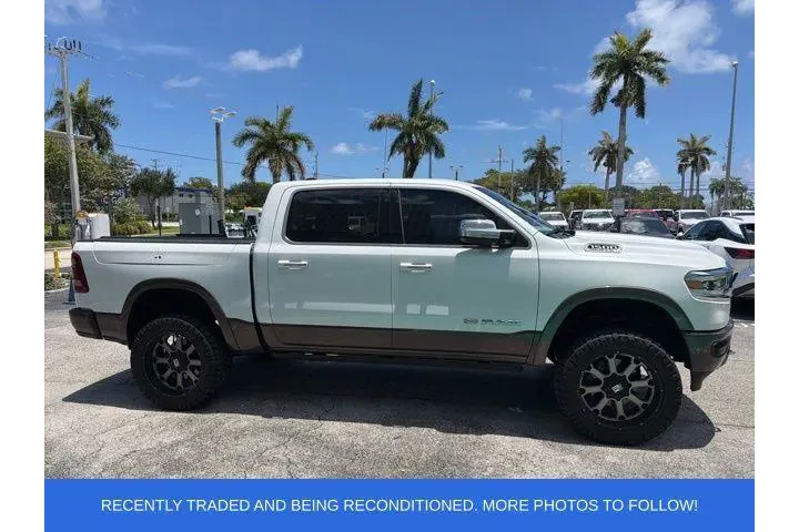 $30197 : Ram 1500 2019 4x4 Laramie Lo image 4