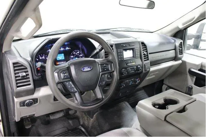 $26982 : Ford F-250 Super Duty 2020 4 image 2