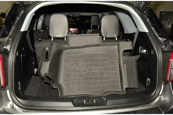 $30600 : Ford Explorer 2023 AWD XLT 4 image 9