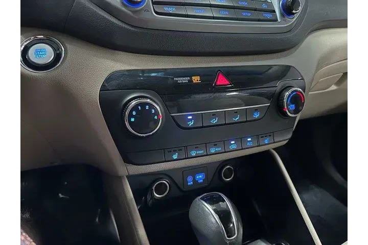 $15902 : Hyundai TUCSON 2017 AWD Spor image 9