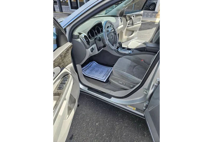 2014 Enclave Convenience image 8