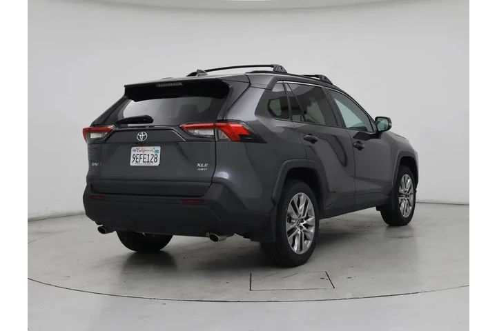 $31998 : Toyota RAV4 2022 AWD XLE Pre image 8