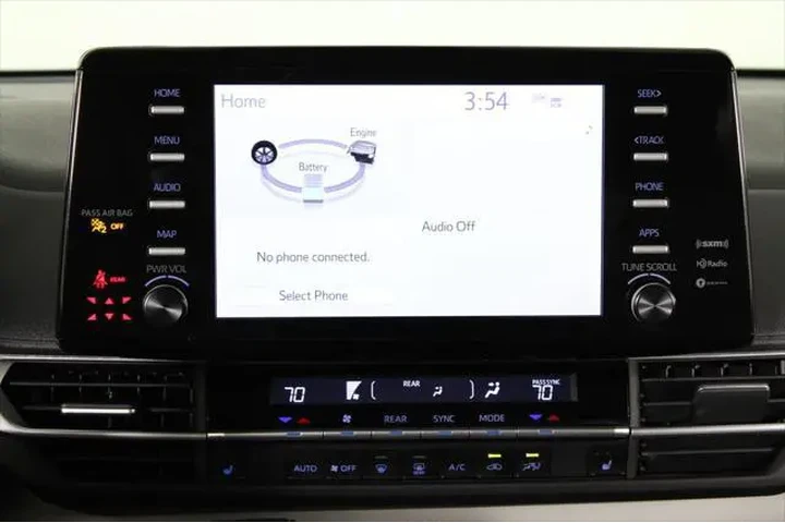 $36785 : Toyota Sienna 2024 XLE 8-Pas image 9