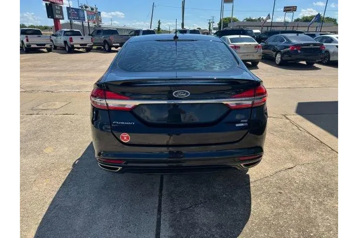 $14900 : Ford Fusion 2018 AWD SE 4dr image 4
