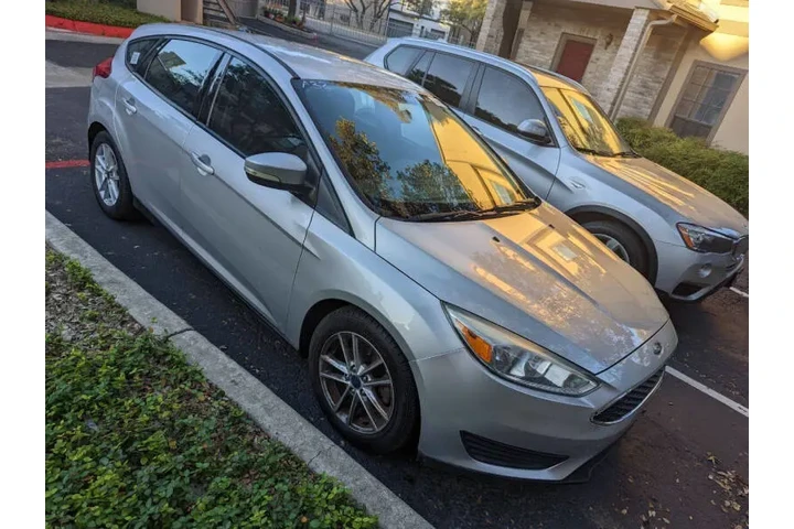 $8490 : 2016 Focus SE image 4