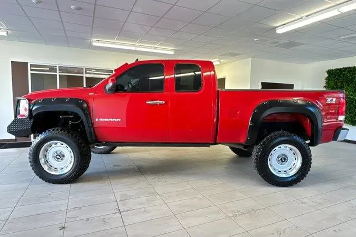 $11497 : GMC Sierra 1500 2007 SLT 4dr image 7