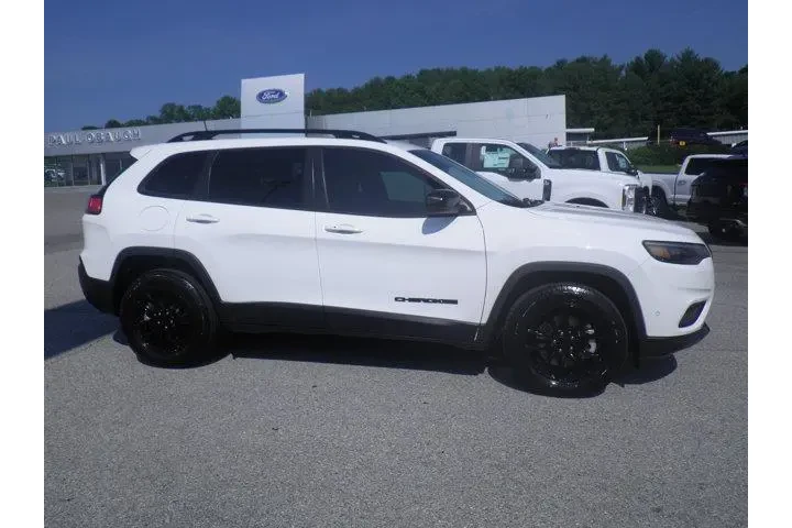 $25980 : Jeep Cherokee 2023 4x4 Altit image 8