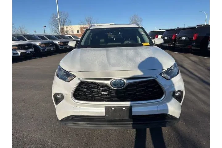 $35000 : Toyota Highlander Hybrid 202 image 2