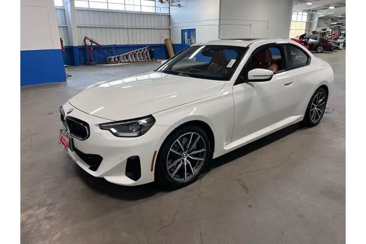 $34971 : BMW 2 Series 2024 230i 2dr C image 7