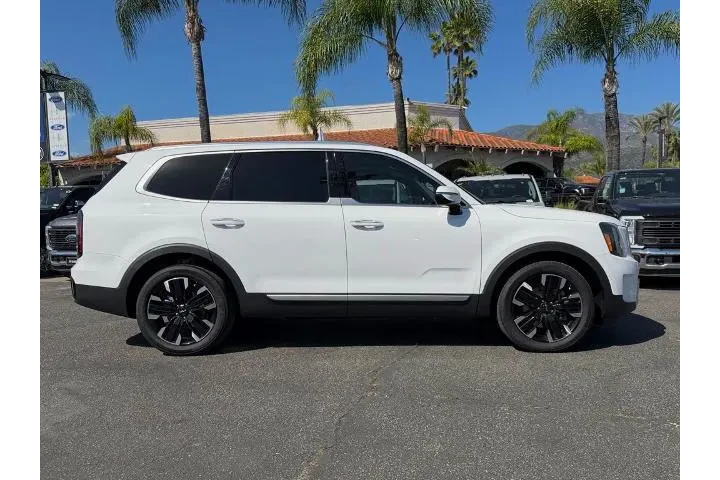 $39990 : Kia Telluride 2024 AWD SX 4d image 9