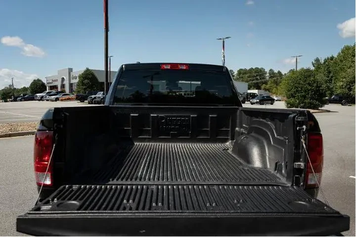 $31559 : Ram 1500 Classic 2024 4x4 SL image 9