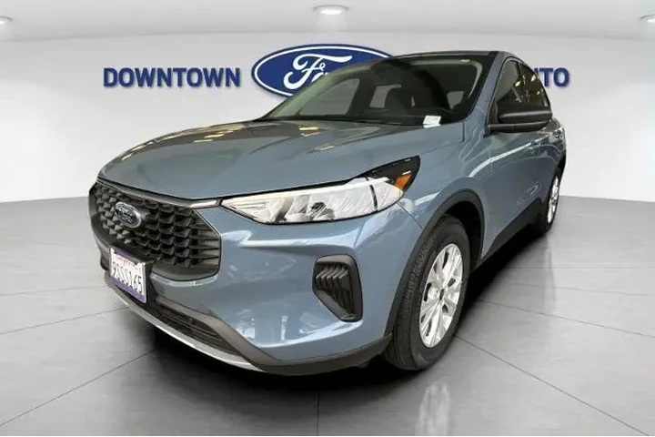 $21991 : Ford Escape 2024 Active 4dr image 2