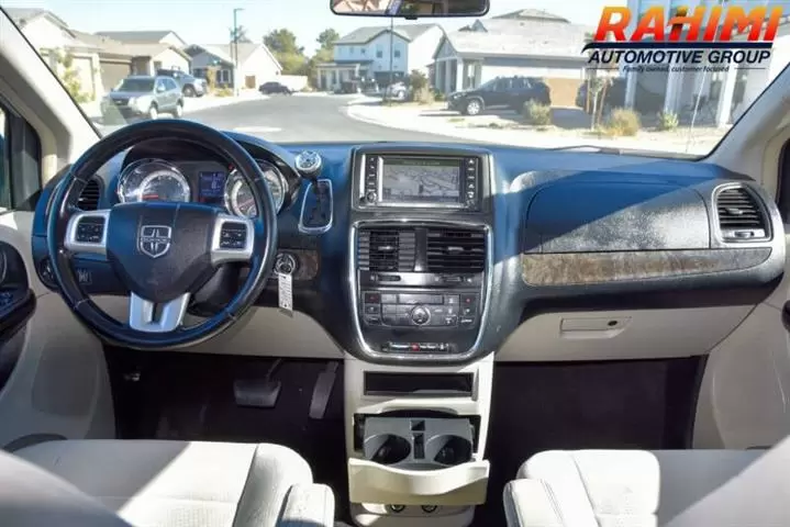 $6997 : 2011 Grand Caravan Crew image 9