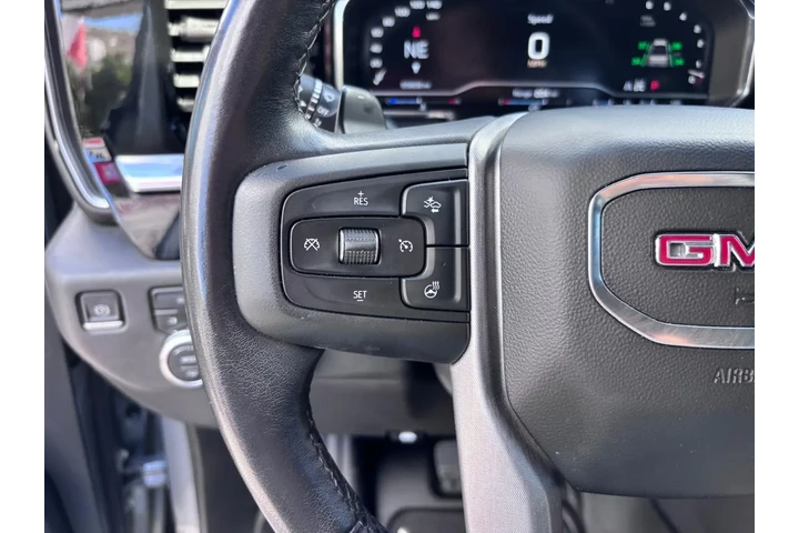 2023 GMC Sierra 1500 4WD Crew image 9