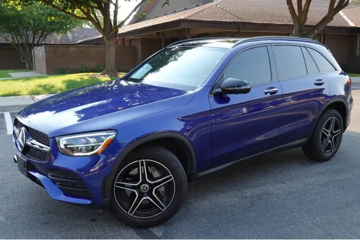 $30999 : 2021 Mercedes-Benz GLC GLC 30 image 2