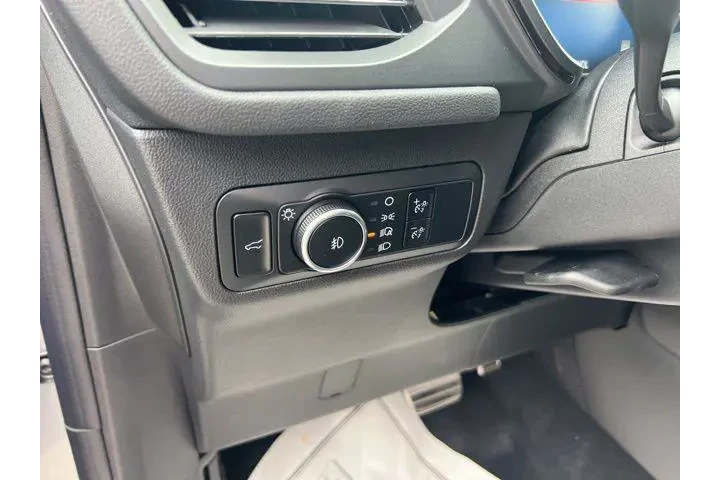 $27831 : Ford Escape 2023 AWD ST-Line image 9