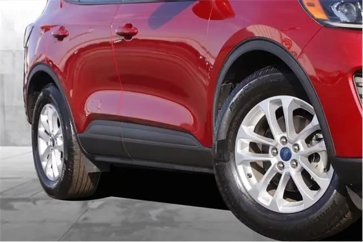 $16950 : Ford Escape 2020 SE 4dr SUV image 2