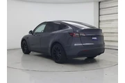 $31998 : Tesla Model Y 2022 AWD Long thumbnail