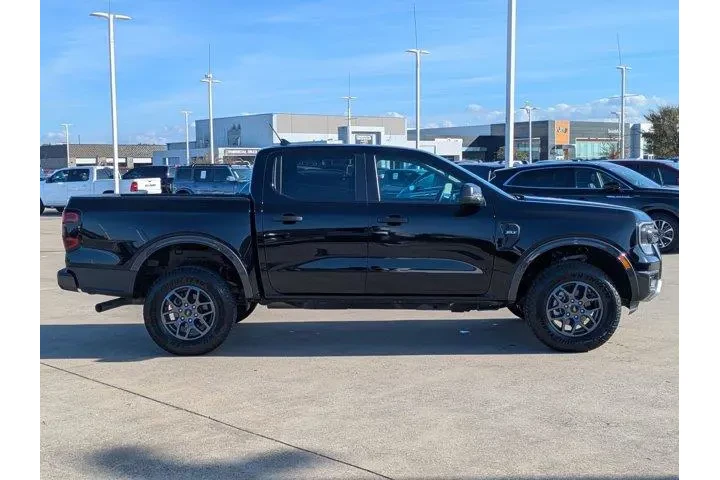 $33300 : Ford Ranger 2024 4x2 XLT 4dr image 2