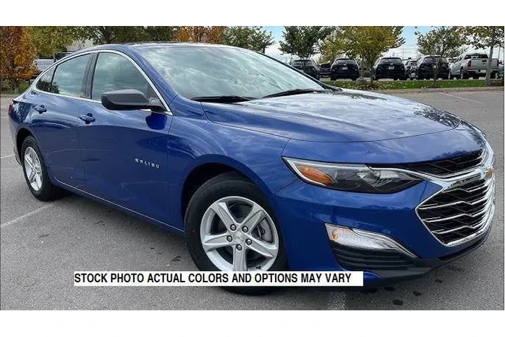 $21995 : Chevrolet Malibu 2023 LT 4dr image 1