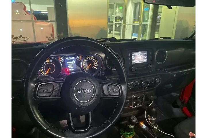 $24274 : Jeep Wrangler Unlimited 2020 image 8