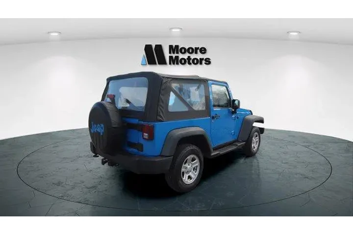 $8995 : Jeep Wrangler 2012 4x4 Sport image 3