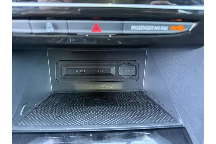 $27999 : Volkswagen Atlas Cross Sport image 6