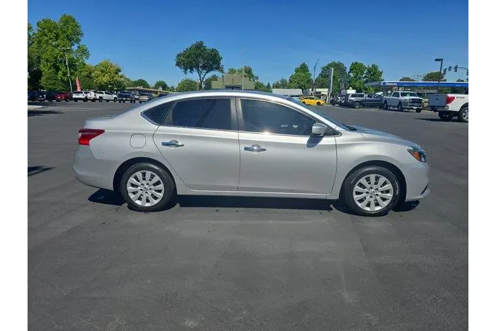 $12995 : Nissan Sentra 2019 S 4dr Sed image 3