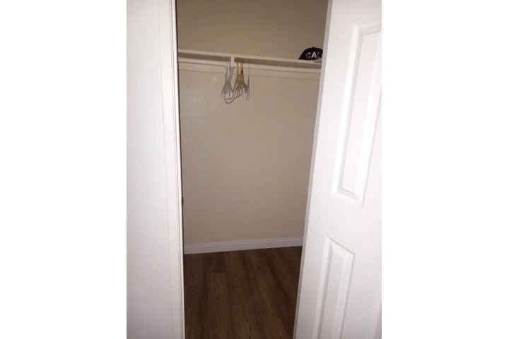 $800 : Se renta cuarto image 4