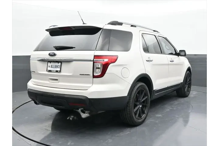 $10768 : Ford Explorer 2015 Limited 4 image 7