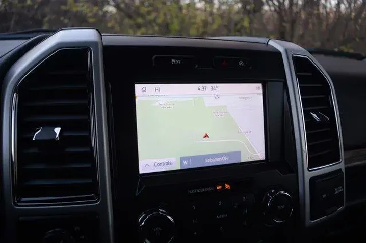 $20000 : Ford F-150 2019 4x4 Lariat 4 image 8