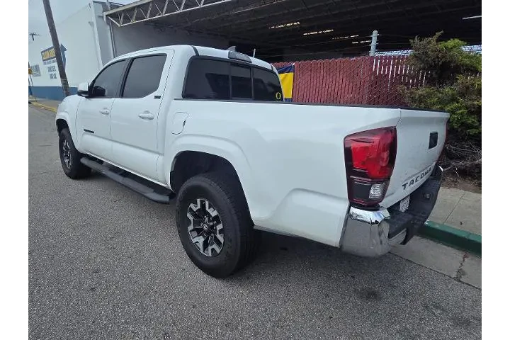 $26950 : Toyota Tacoma 2018 4x2 SR5 4 image 6