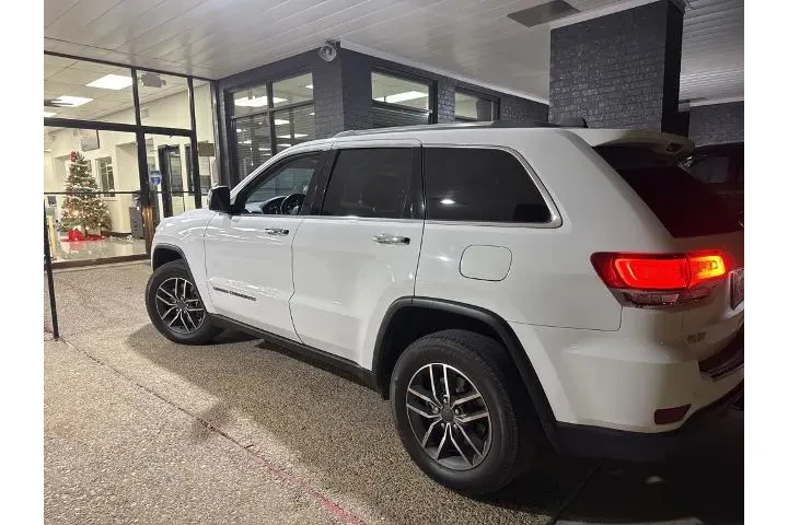 $19228 : Jeep Grand Cherokee 2021 4x2 image 3