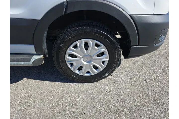 $31900 : Ford Transit 2024 250 3dr SW image 9