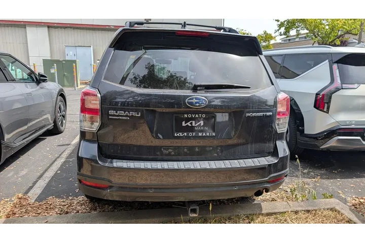 $18499 : 2018 Forester 2.5i Touring image 7