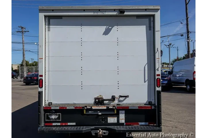 $21995 : Ford E-Series 2021 E-350 SD image 4