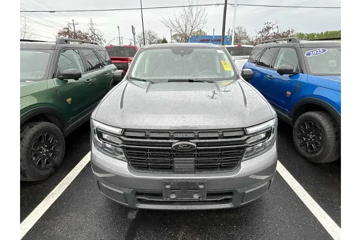 $32495 : Ford Maverick 2024 Lariat 4d image 5